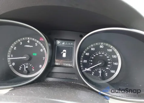 2017 Hyundai Santa Fe Se z USA, uszkodzony, nr VIN KM8SMDHF2HU183141